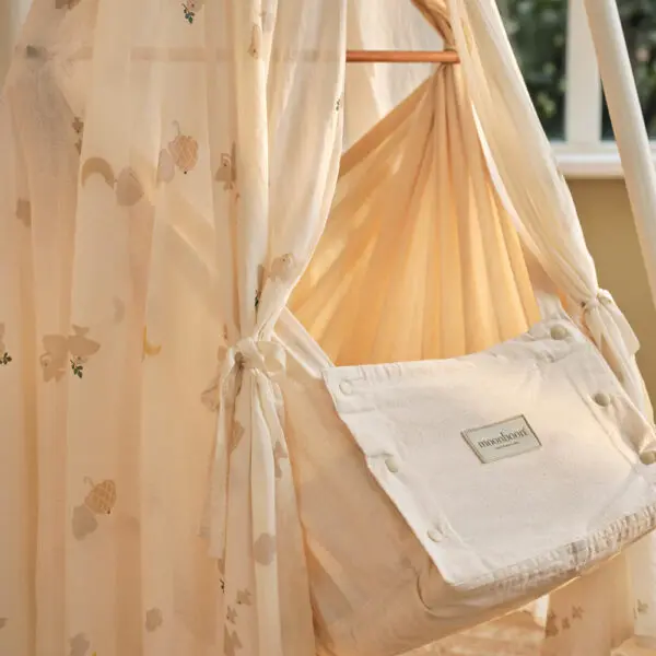 Moonboon - Canopy - Over the Moon