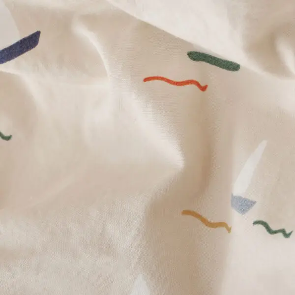 Dear April - Bee Baby Bedding - Bows - Pond Boats - 70 x 100 / 40 x 45 cm