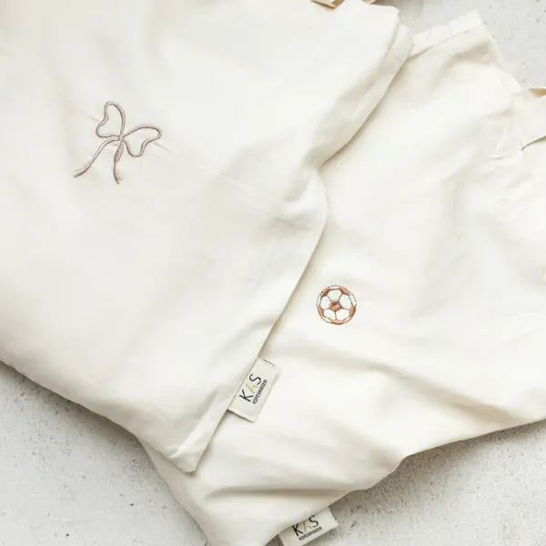 KAS Kopenhagen - Embroidered Bedding Junior - Football