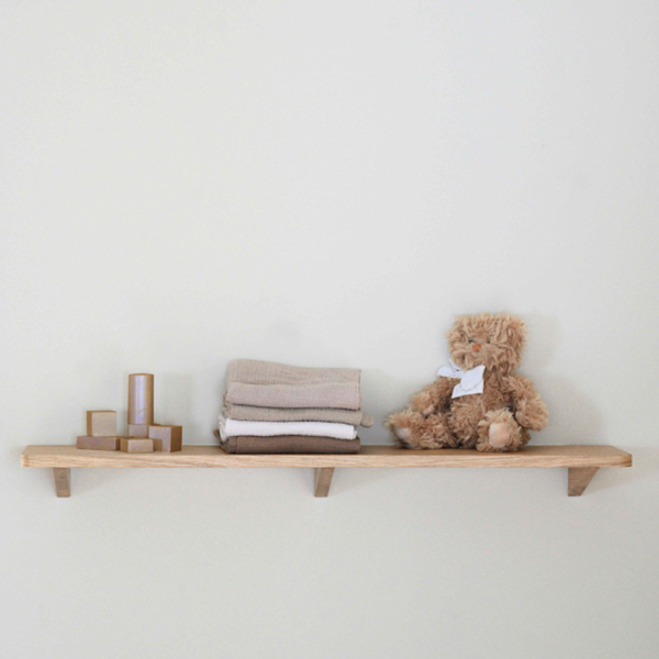 We Are Bitte - Wall shelf - Oak