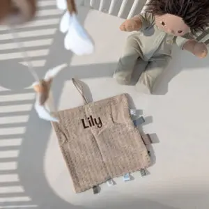 Snoozebaby Amsterdam - Comfort Toy Sweet Dreaming - Desert Sand - mit Name