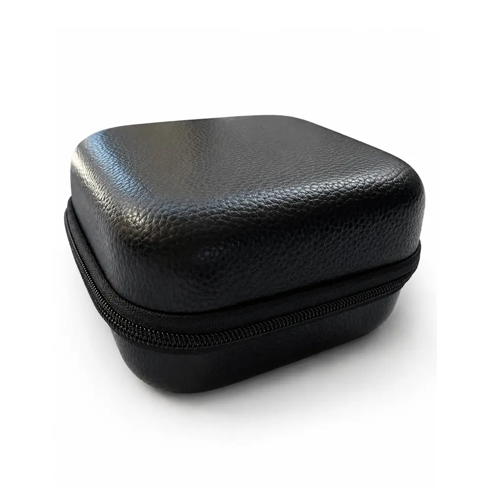 Akomo Studio - Hardcase Breast Pump Cover