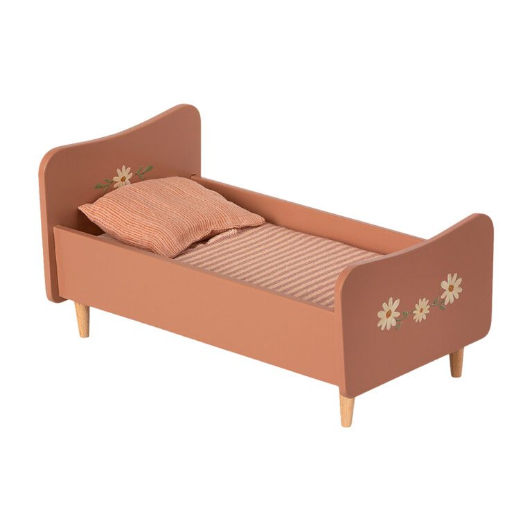 maileg-wooden-bed-rose-11-1005-02-01