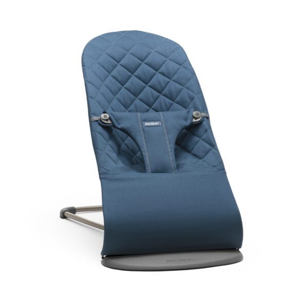 BabyBjörn –  Babywippe Bliss – Klassische Steppung – Mitternachtsblau