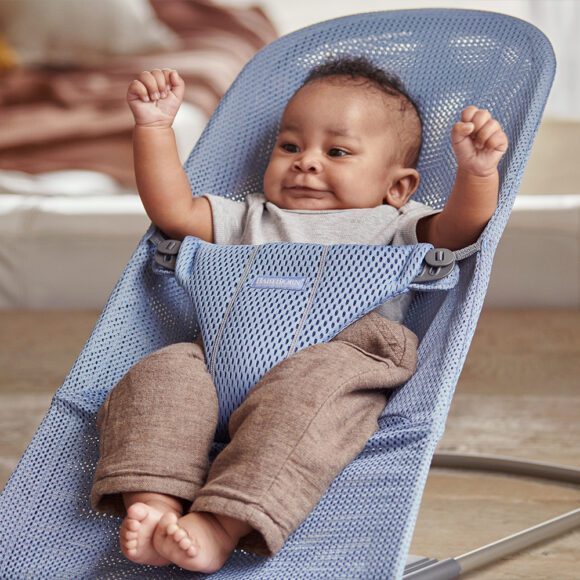 BabyBjörn –  Babywippe Bliss – Netzstoff – Blau