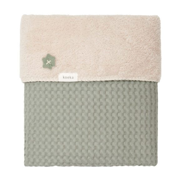 Koeka – Bassinet Blanket Teddy Oslo – Shadow Green/Soft Sand – 100 x 75 cm