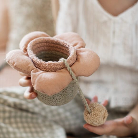Lorena Canals – Beker en Bal Speelgoed – Flower