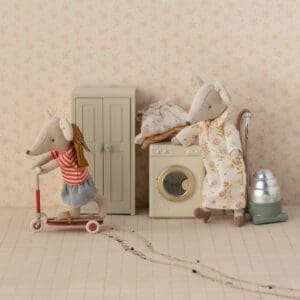 Maileg - Kick Board - Mouse - Red