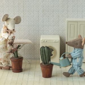 Maileg - Watering Can - Mouse - Light Blue