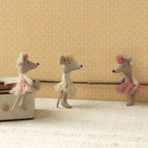 Maileg - Little Sister - Ballerina Mouse - Off