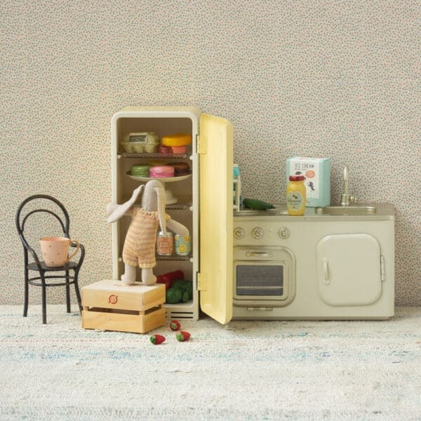 Maileg - Miniature Fridge - Yellow