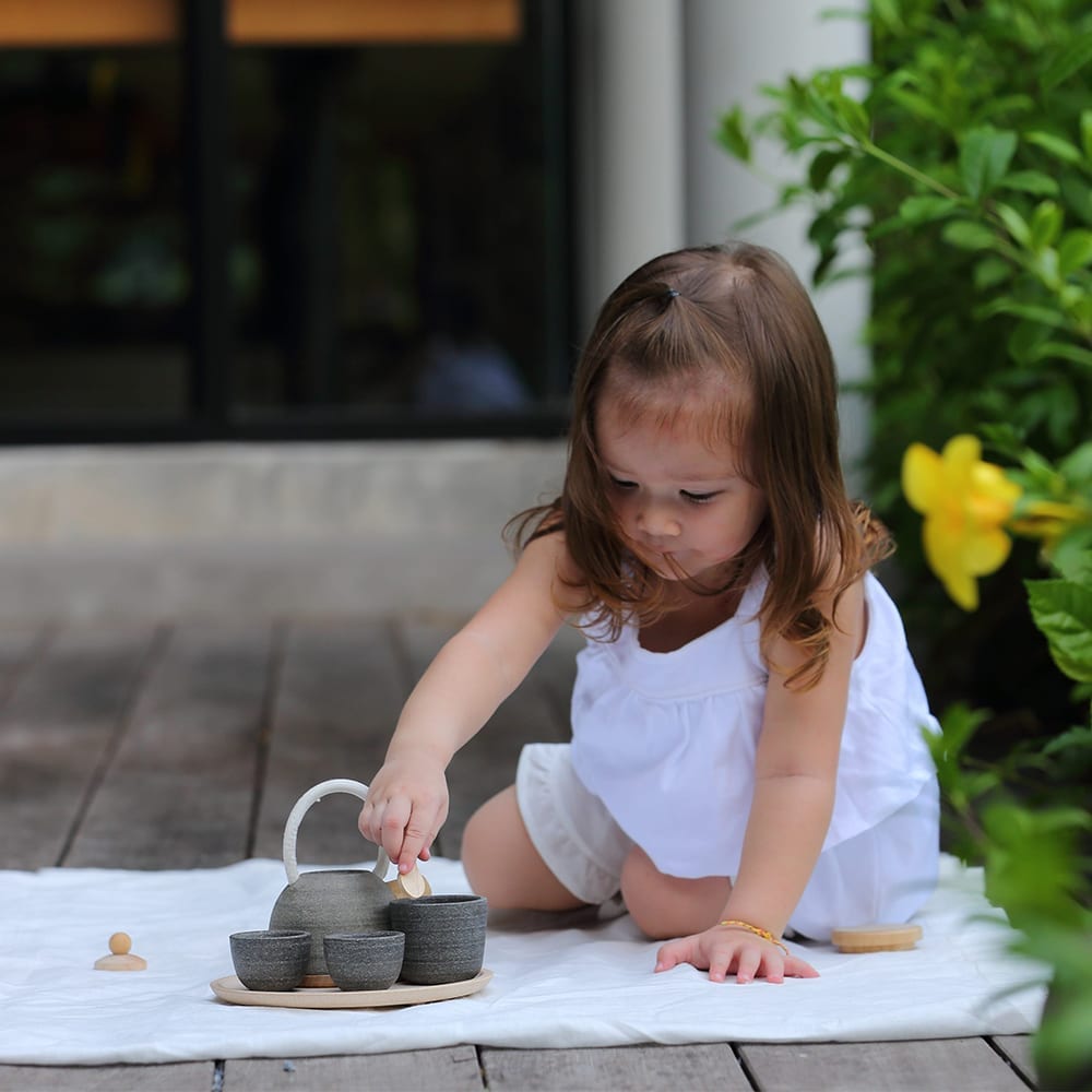 Plan Toys - Wooden Classic Tea Set