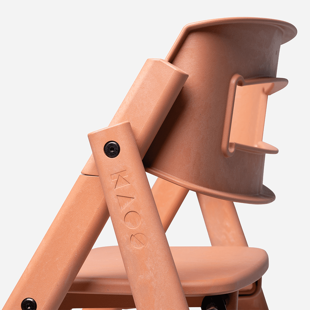 KAOS - Klapp Foldable High Chair - Recycled Plastic - Terracotta Pink