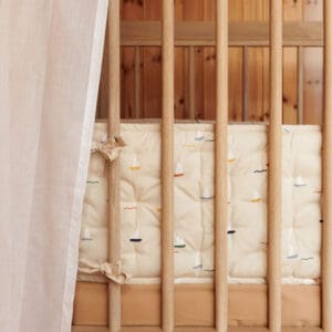 Dear April - Nori Cot Bumper - Quilted & Padded - Pond Boats - 190 x 26 cm