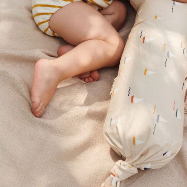 Dear April - Skye Bed Snake - Pond Boats - 175 x  Ø13 cm