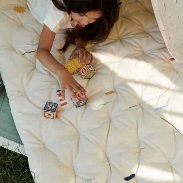 Dear April - Meri Play Mattress - Embroidered Canvas- Sea Life - 90 x 120 cm