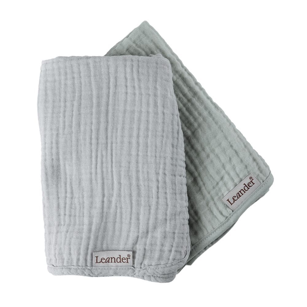 Leander - Nursing towel - Organic muslin - 2 pcs. - Pearl Grey / Sage Green