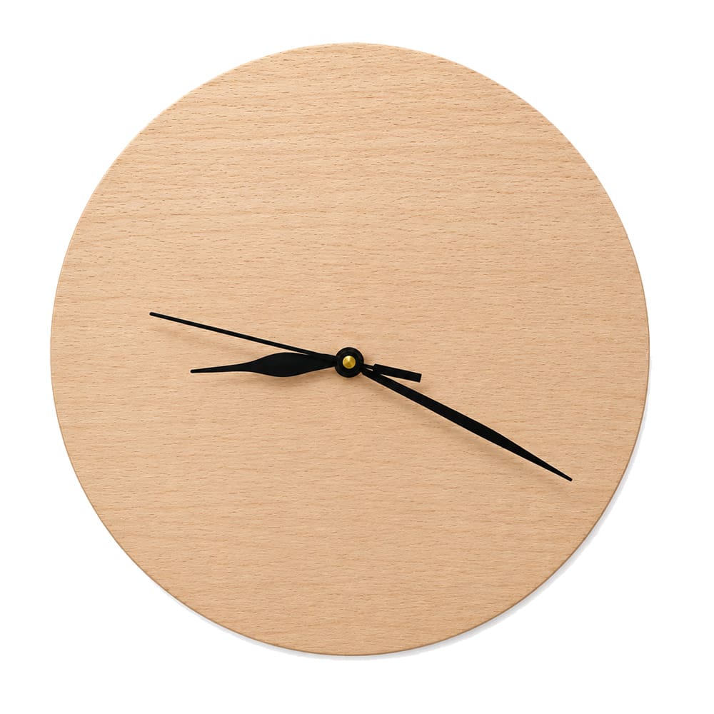 akomo-studio-wooden-clock